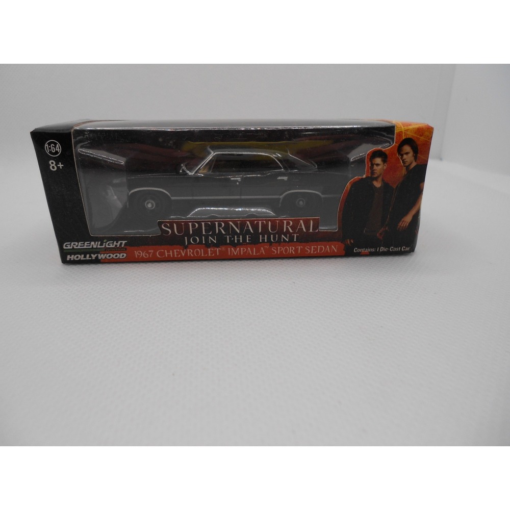 Loot Crate‎ 51019 Greenlight Supernatural 1967 Chevrolet Impala Sport Sedan 1:64